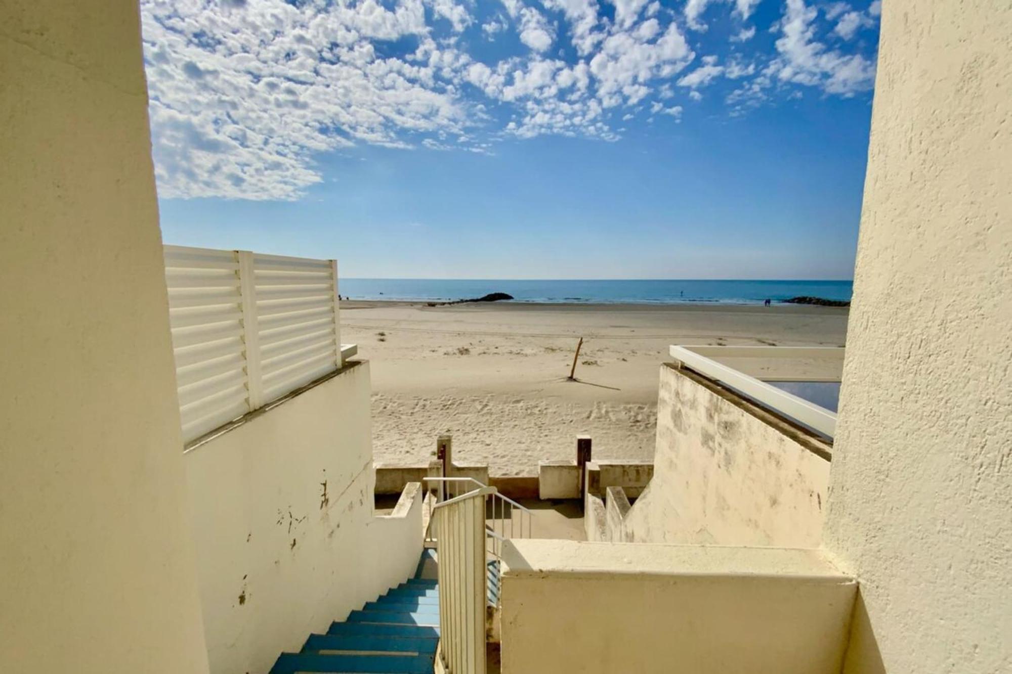 The Beach - Beachfront 2 Bedrooms With View ! Palavas-les-Flots Luaran gambar